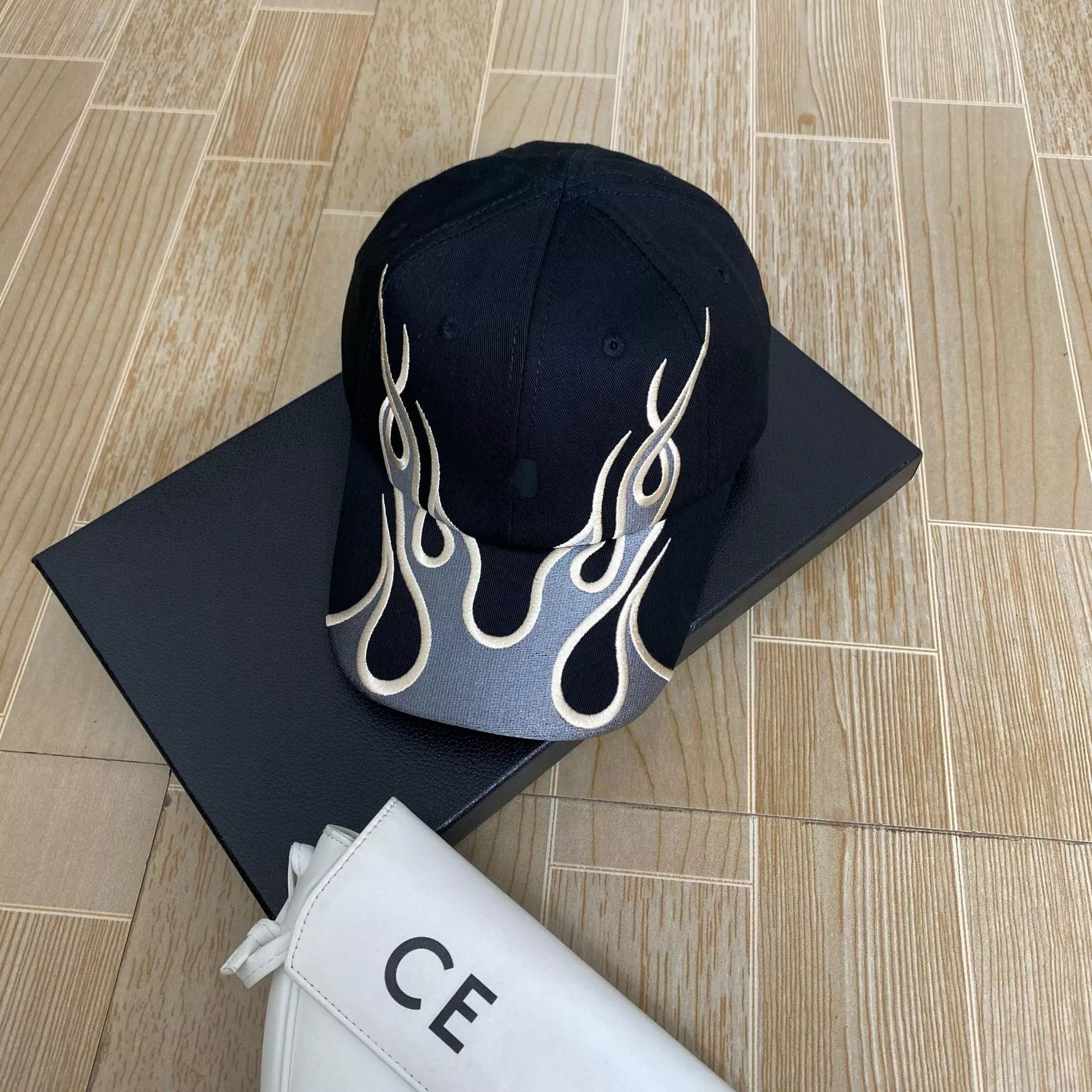 Balenci Cap
