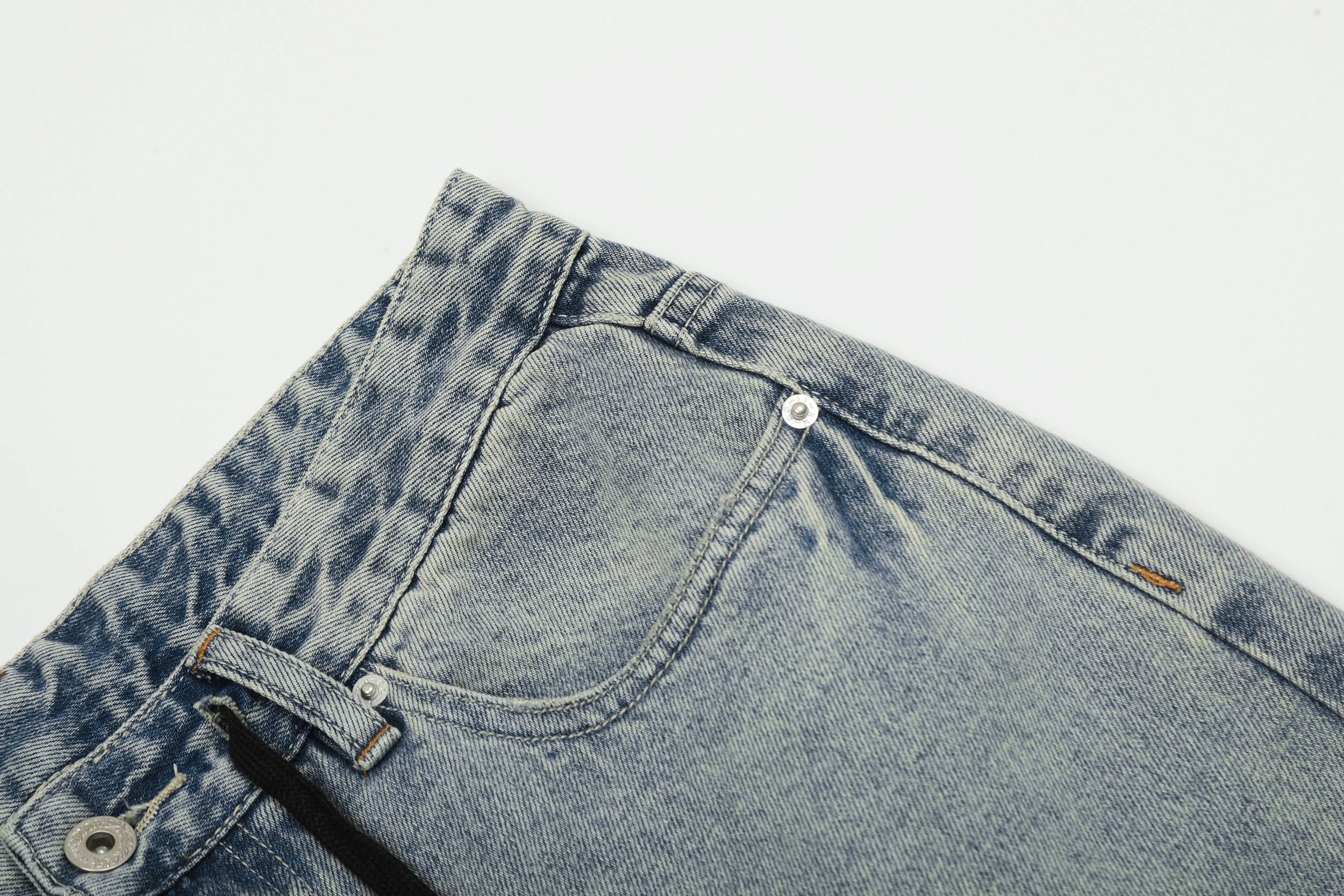 Clean Pants