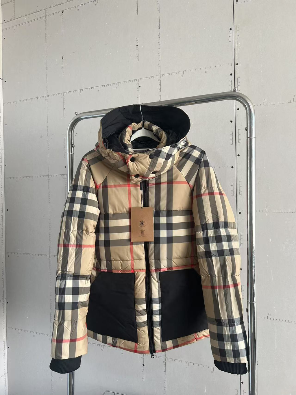 Burbery shiny puffer jacket