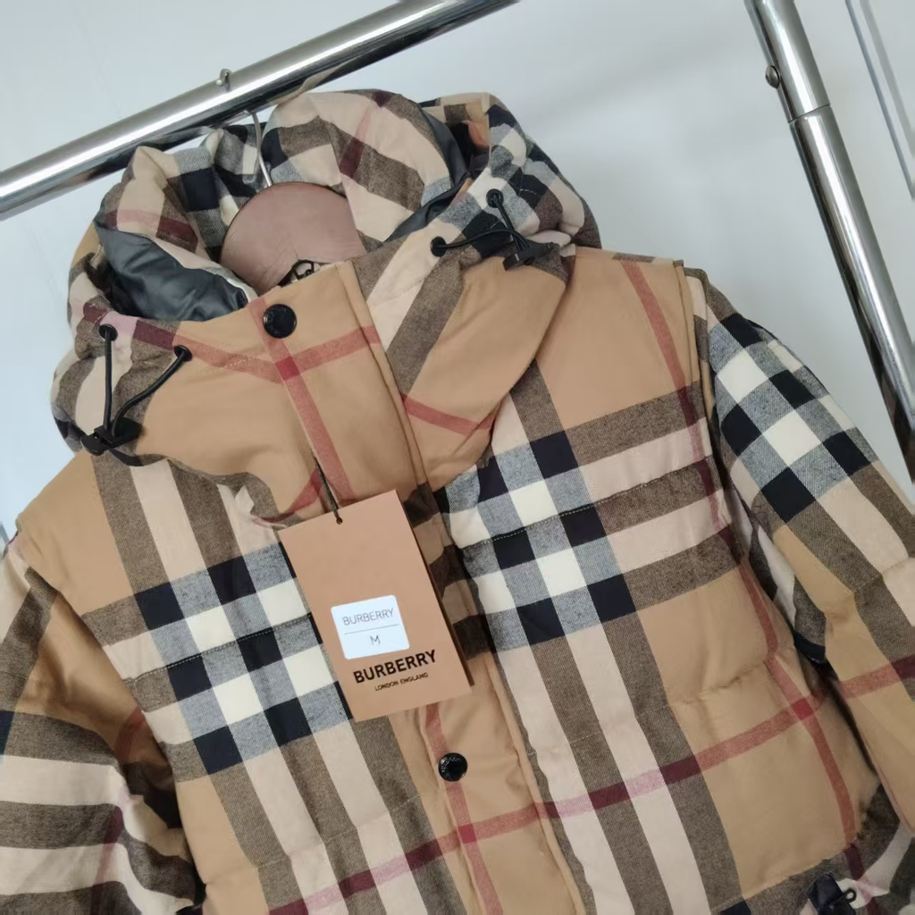 Burbery shiny puffer jacket