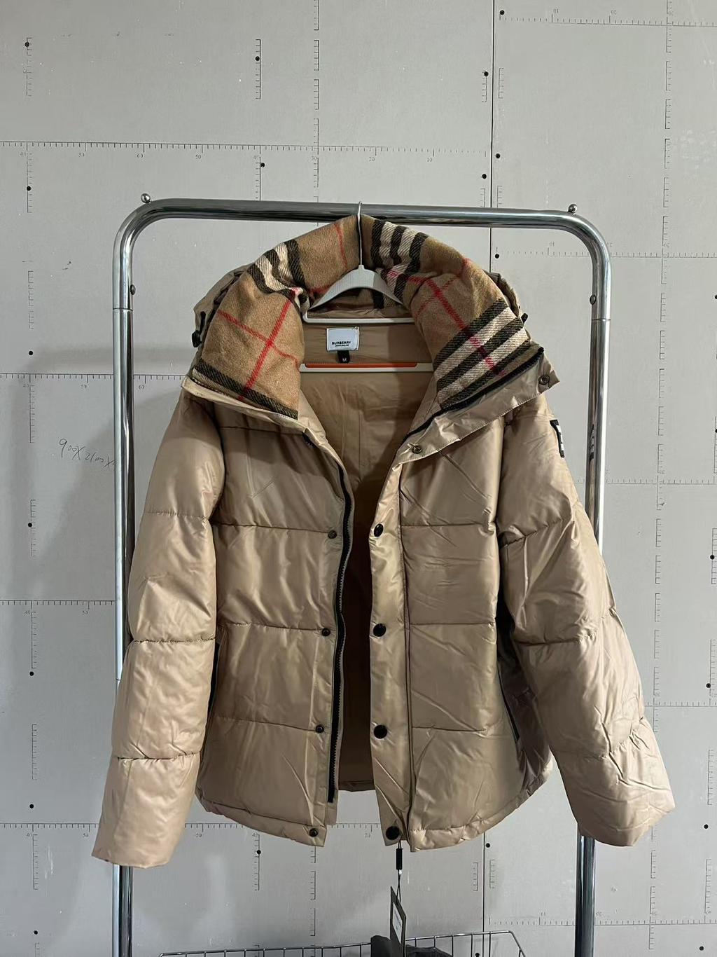 Burbery shiny puffer jacket