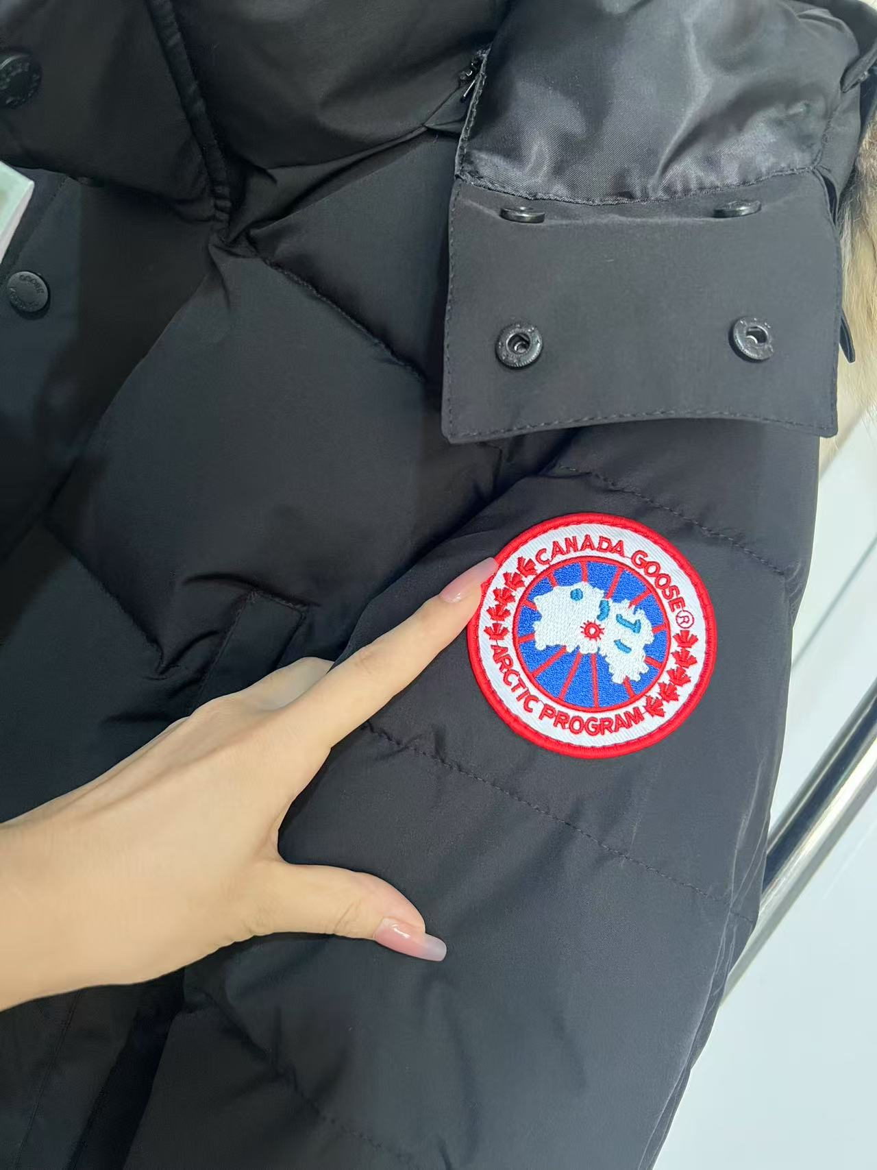 Canada G00se puffer jacket