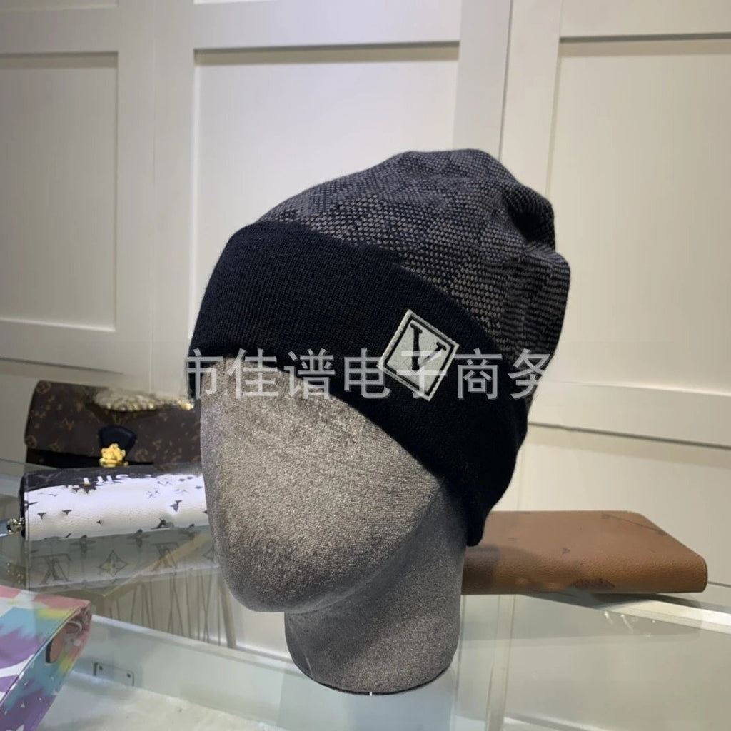 Vouis Luitton Beanie