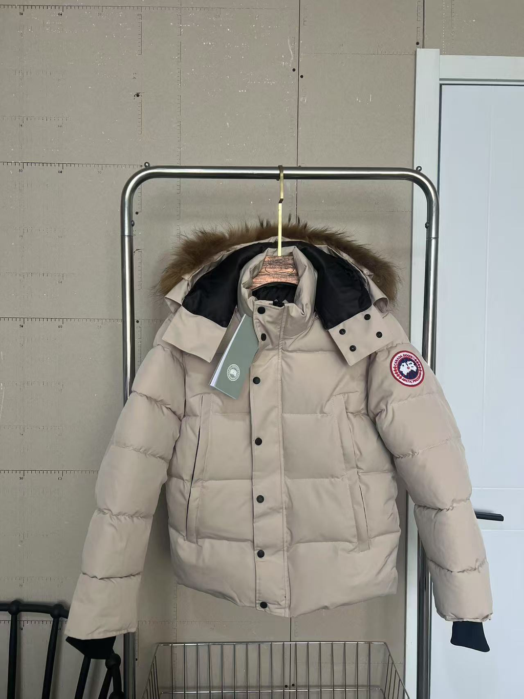 Canada G00se puffer jacket