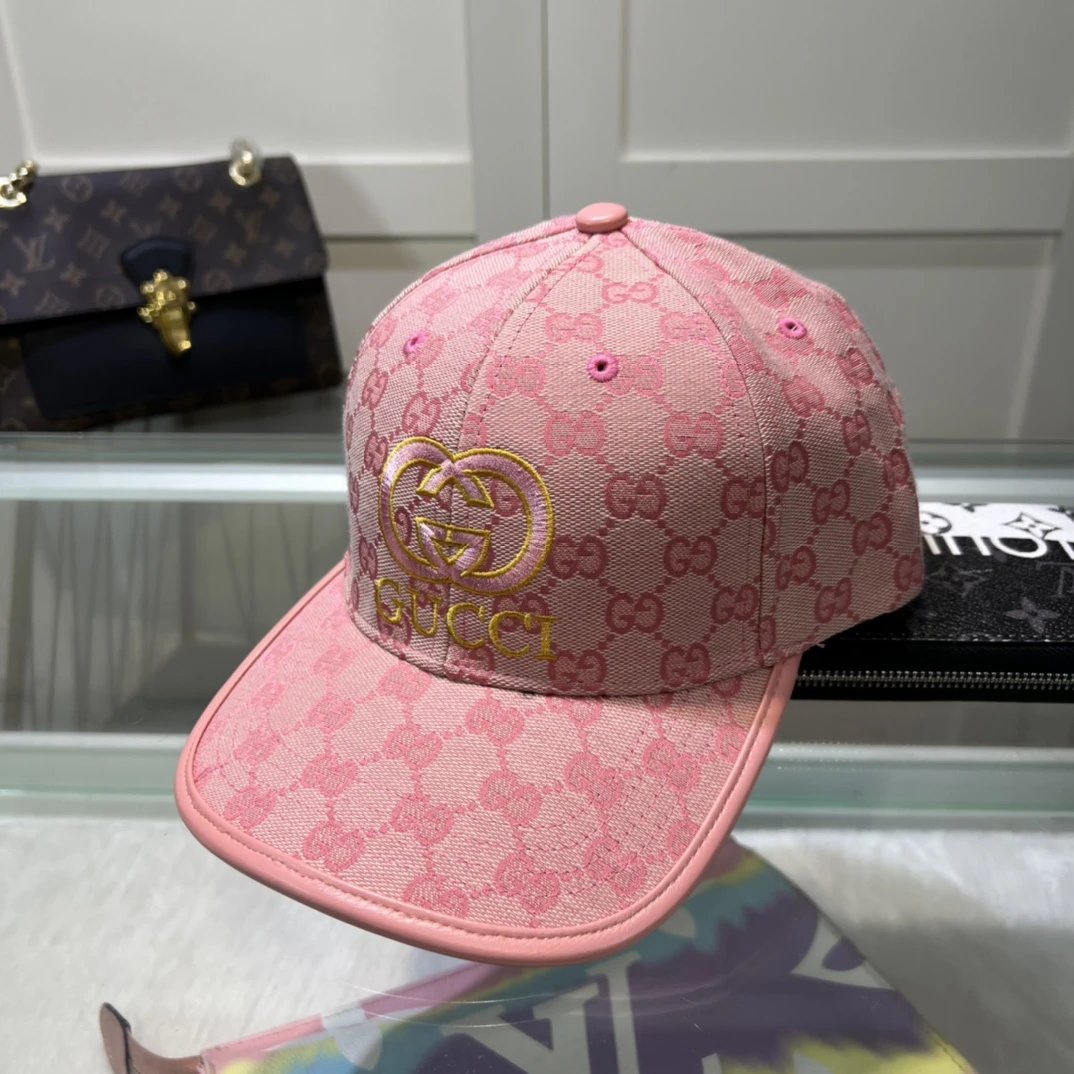 Ucci cap