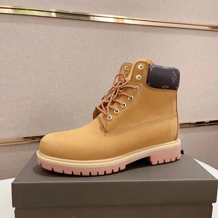 Vouis Luitton timberlands