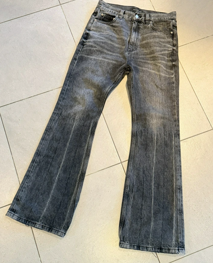Balenci lost taper flared jeans