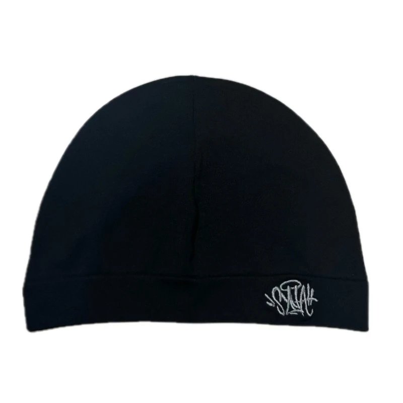 Syna W0rld Skull Beanie