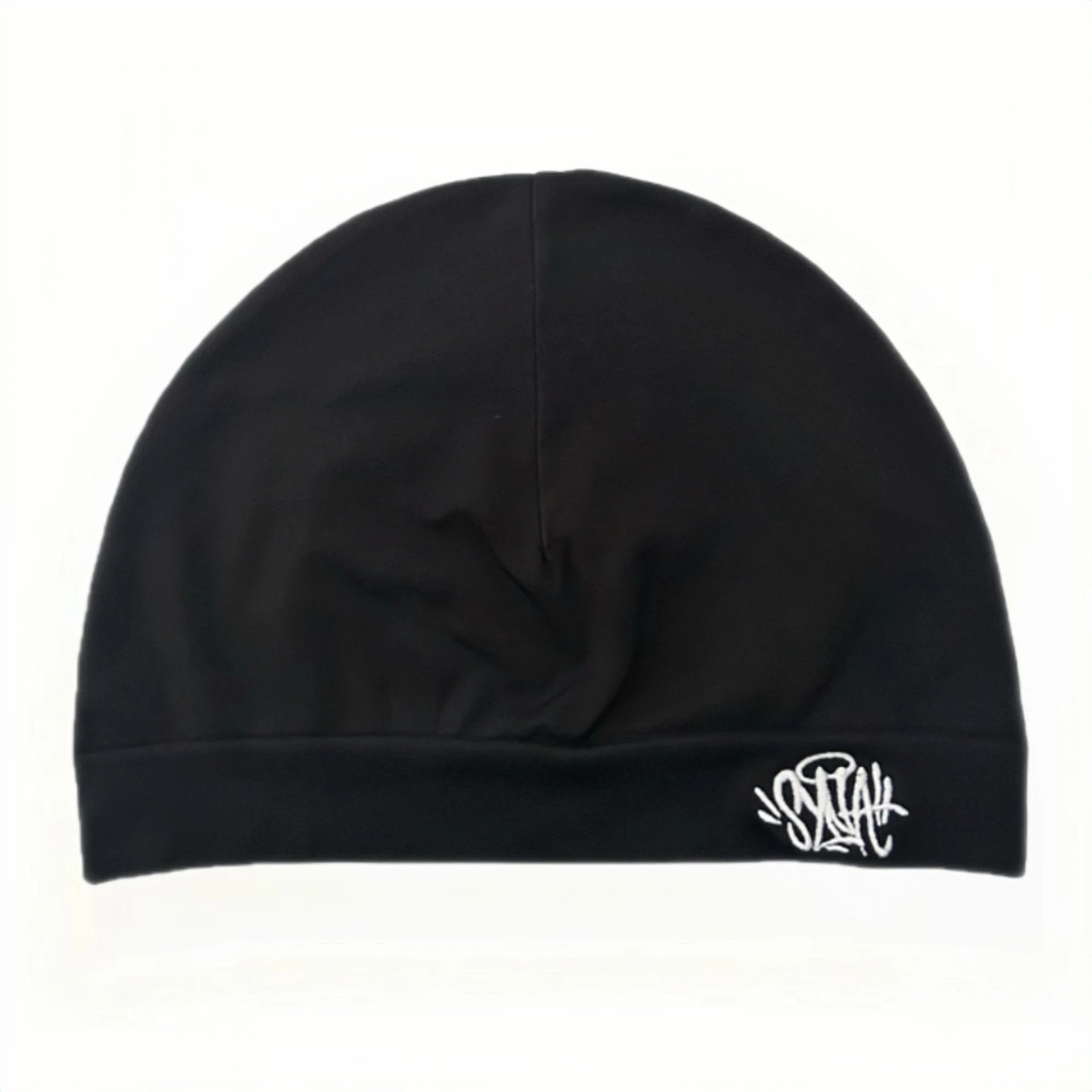 Syna W0rld Skull Beanie