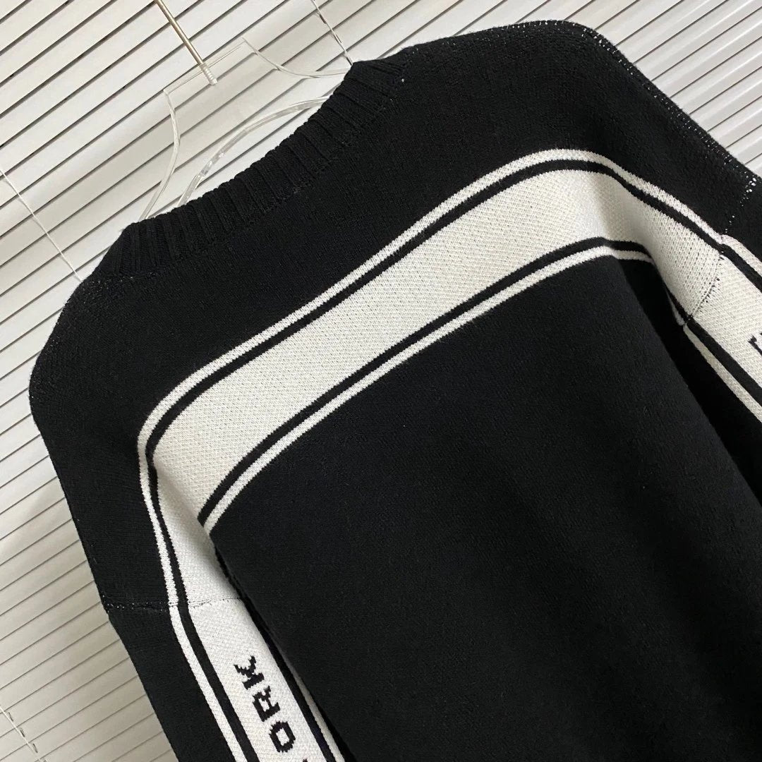 Sup Back Stripe Sweater