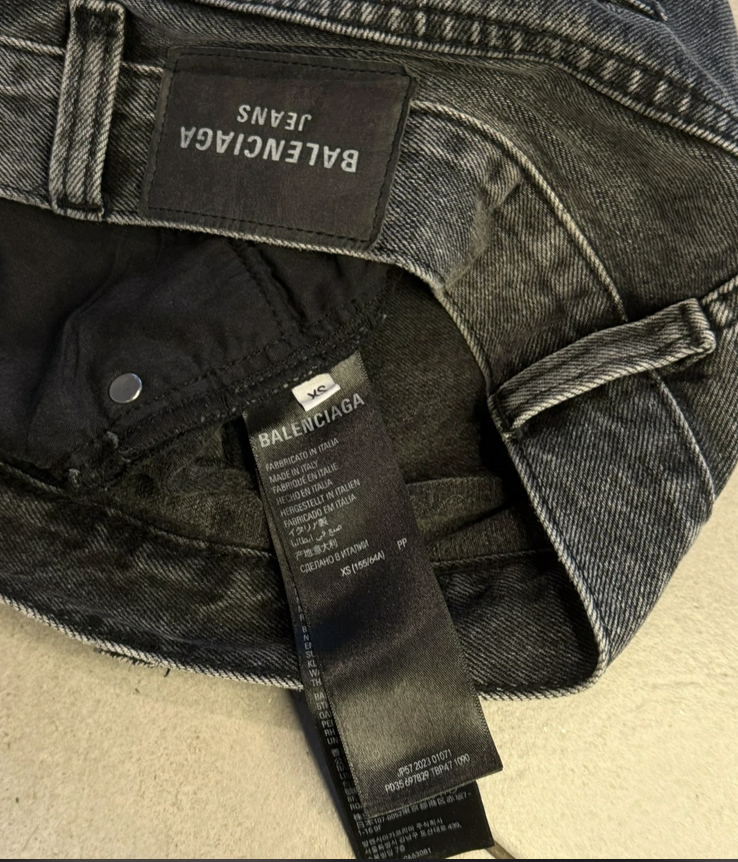 Balenci lost taper flared jeans