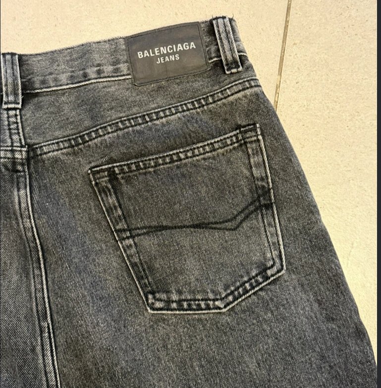 Balenci lost taper flared jeans