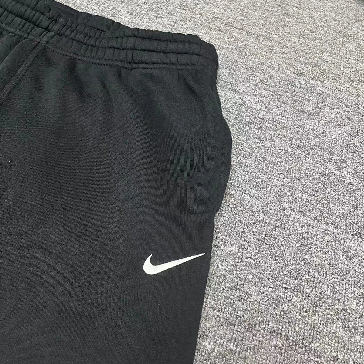 Nikee Sweatpants