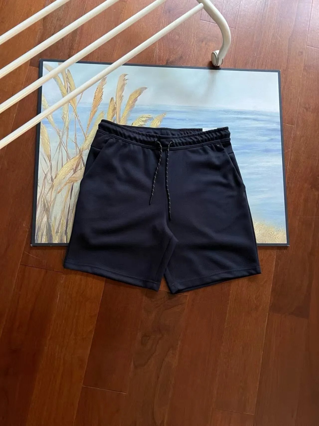 Nikee Tech Fleece Shorts