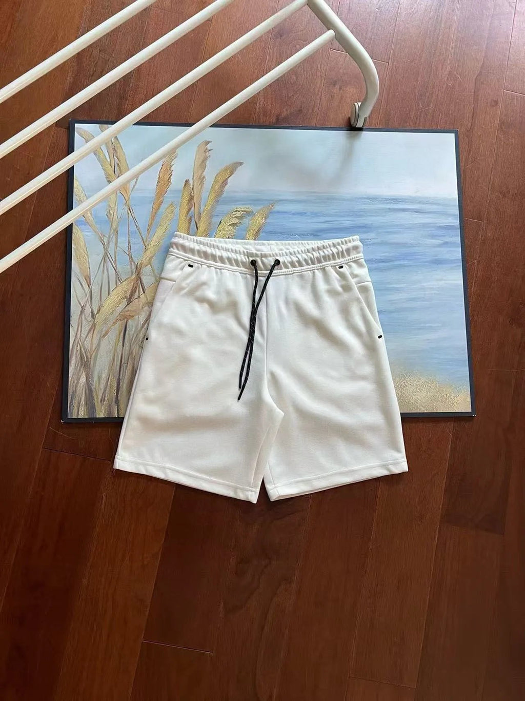 Nikee Tech Fleece Shorts