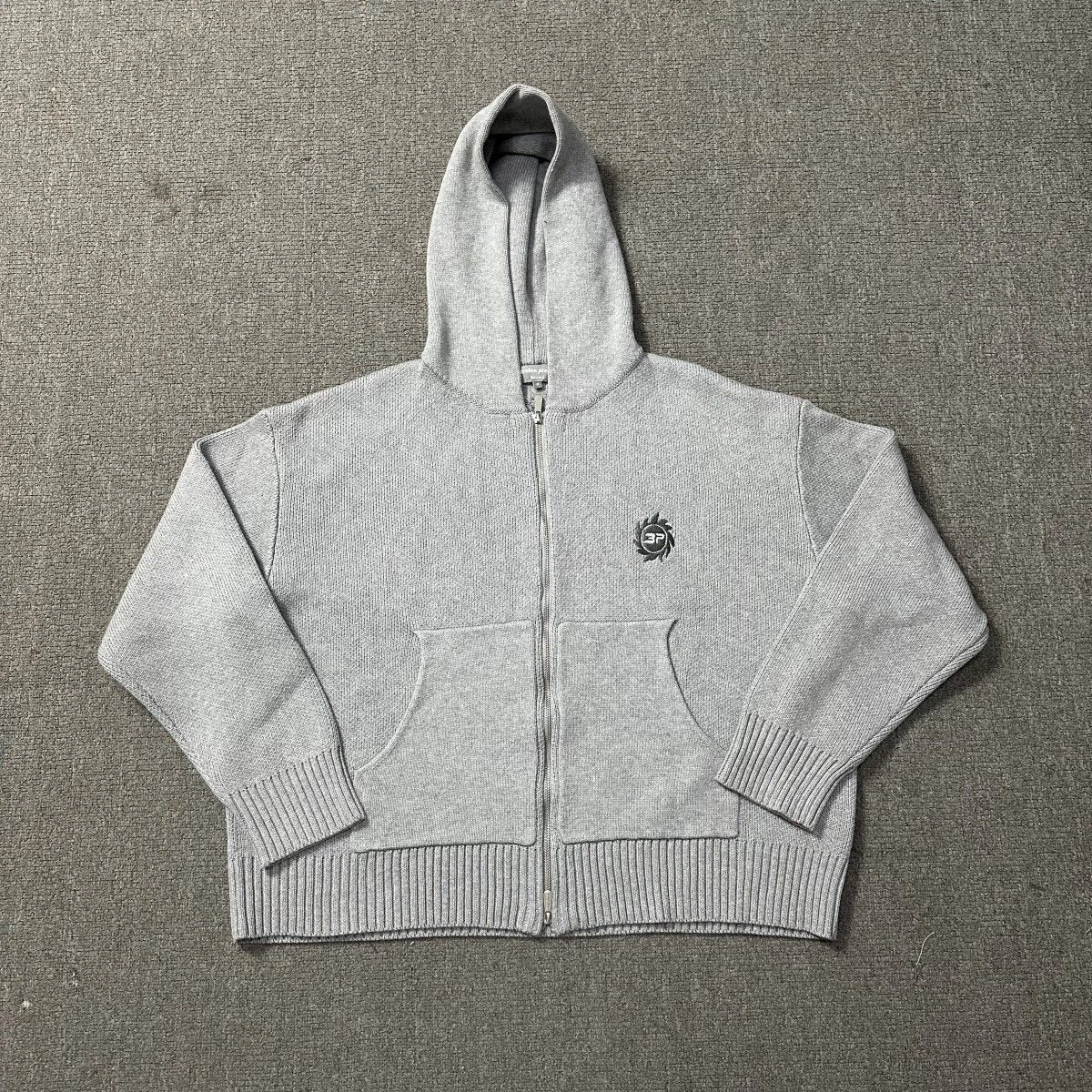 Br0ken Planet Knit zip up