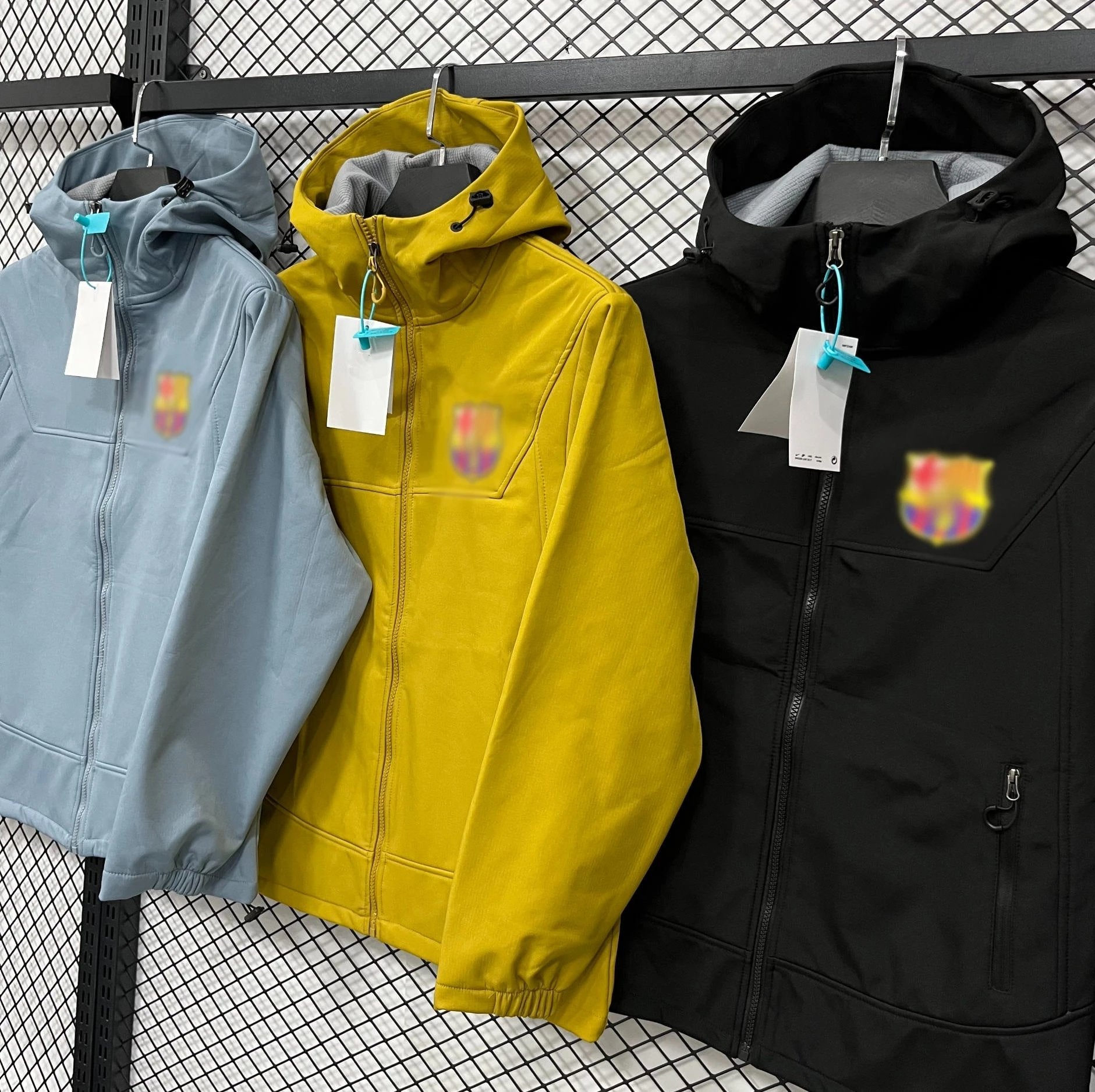 Nikee sportswear jacket