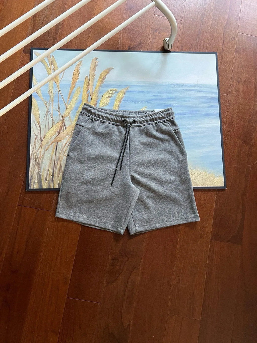 Nikee Tech Fleece Shorts