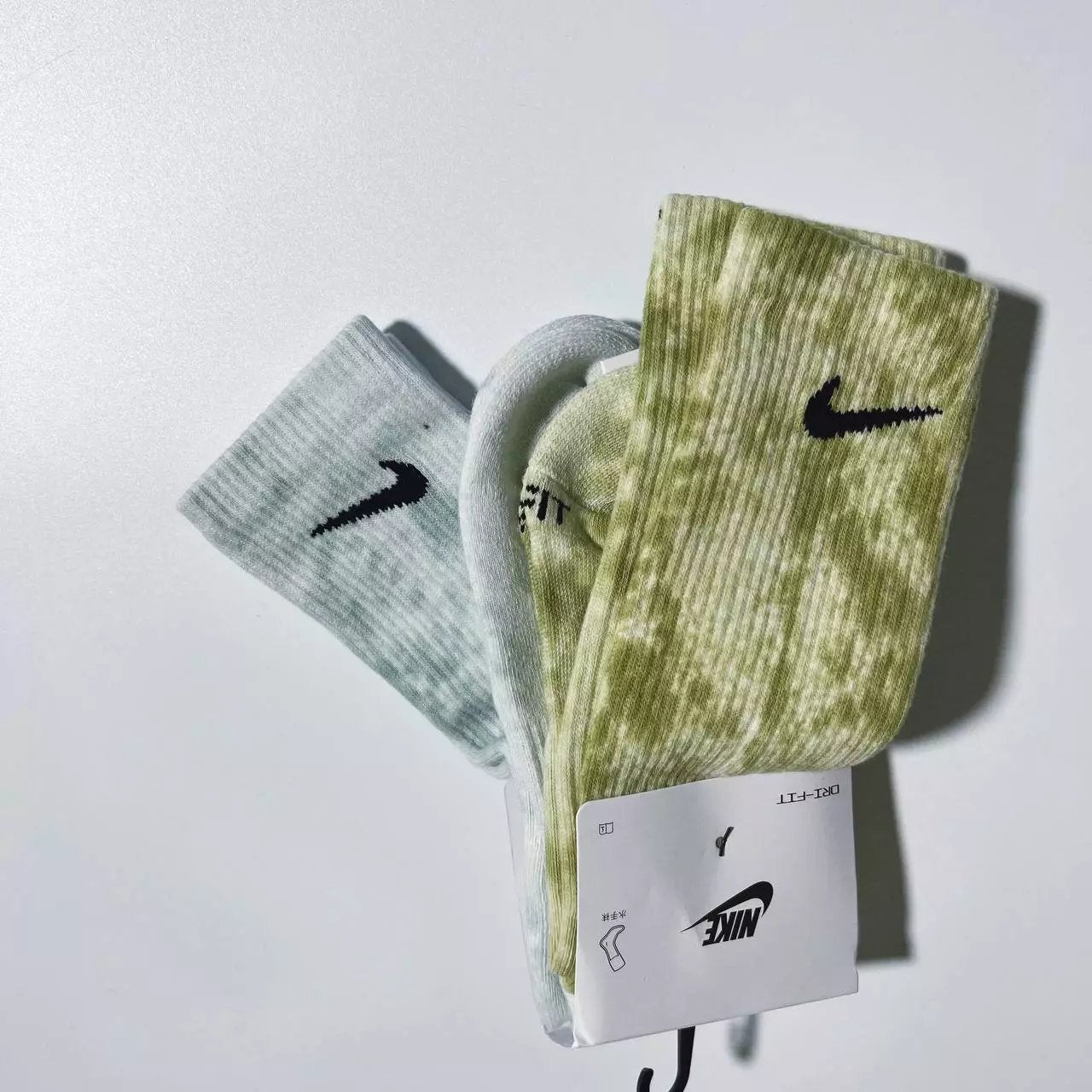 Nikee Colorful Socks