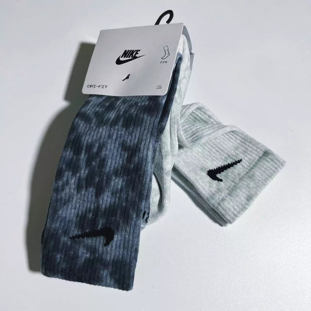 Nikee Colorful Socks