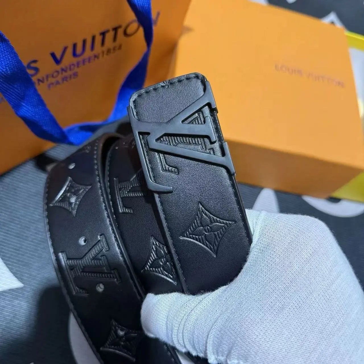 Vouis Luitton Belts