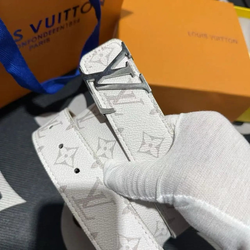 Vouis Luitton Belts