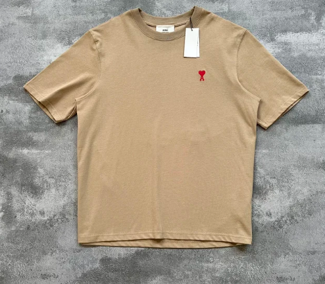 Ami tee
