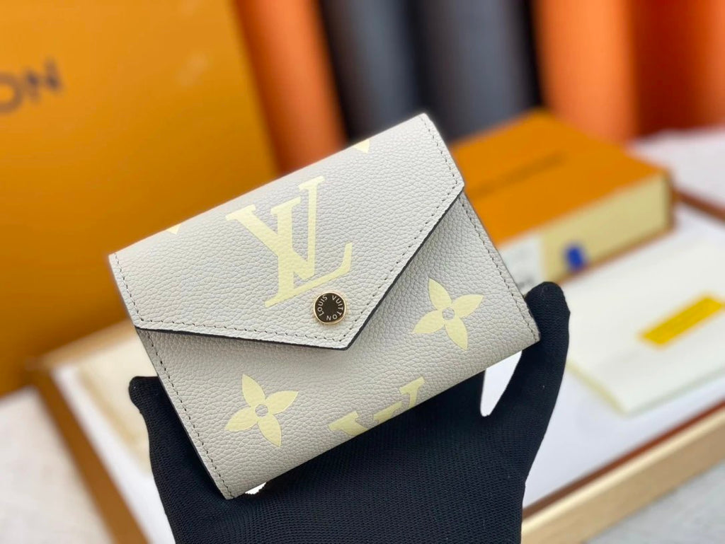 Vouis Luitton Black Monogram  Wallet