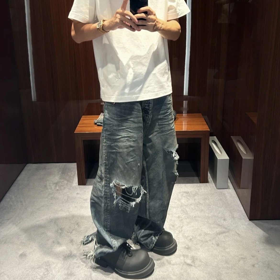 Balenci Mud Distressed Denim