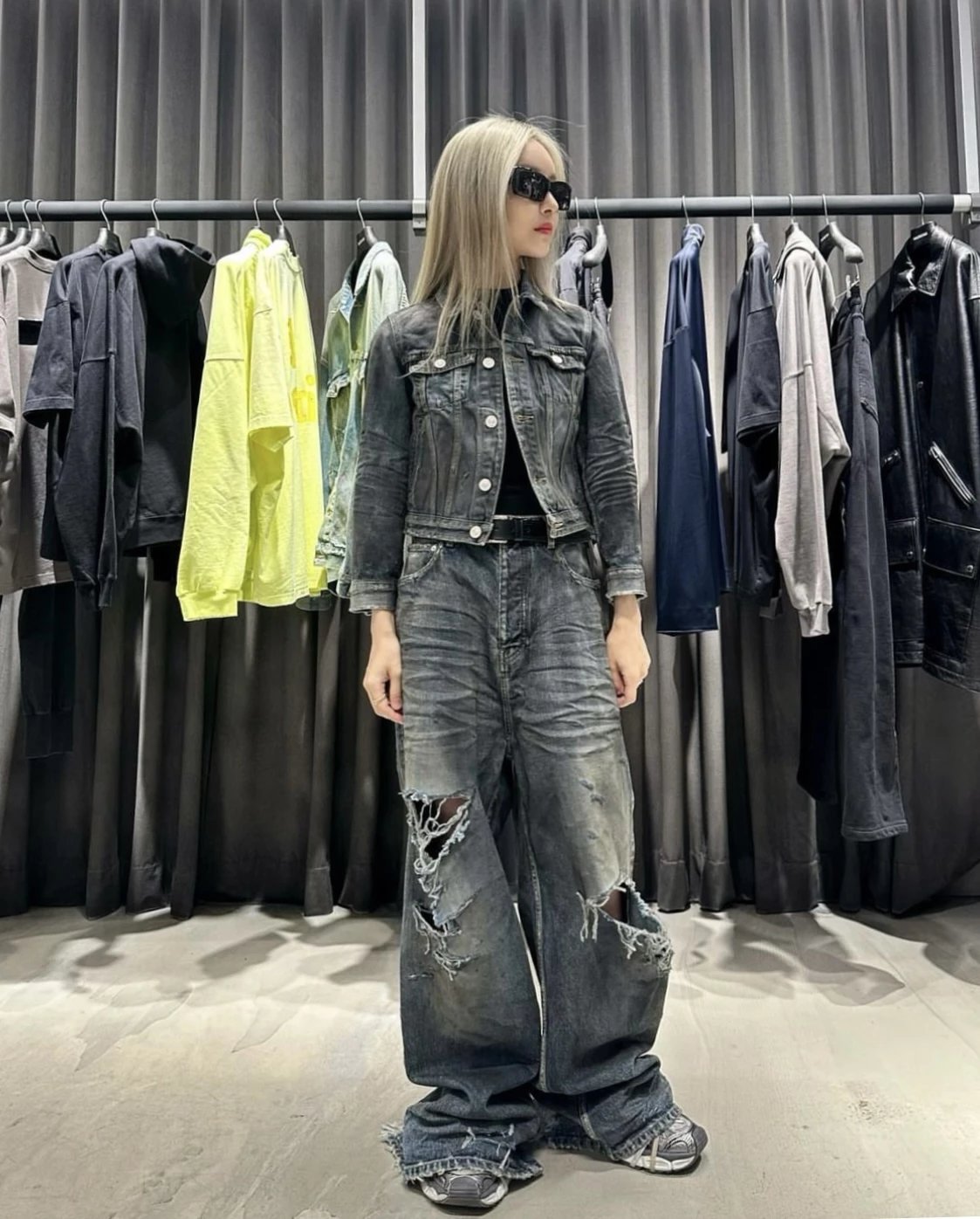 Balenci Mud Distressed Denim