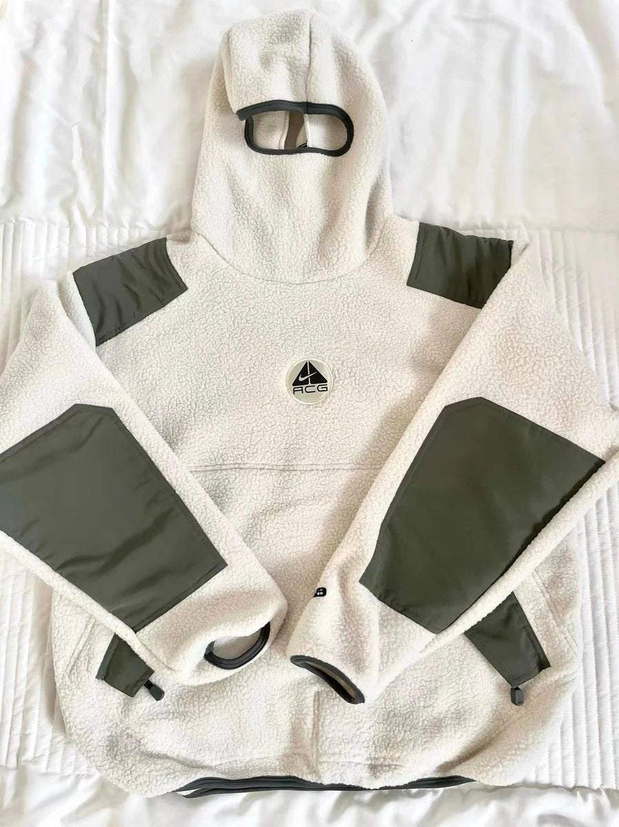 Nikee ACG Ninja Fleece Black