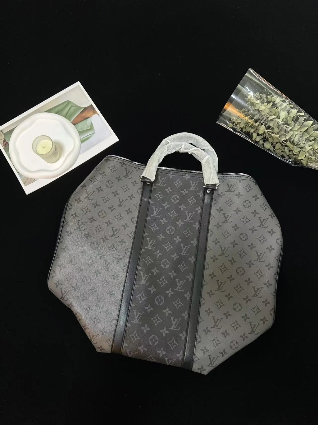 Vouis Luitton Duffle Bag