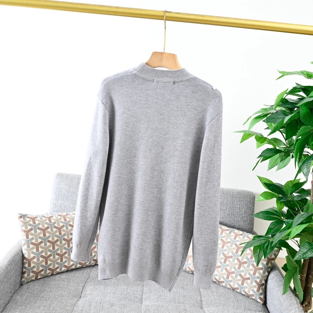 Canada G00se Sweater