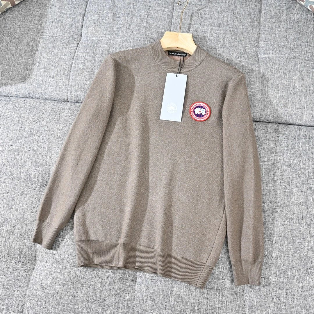 Canada G00se Sweater
