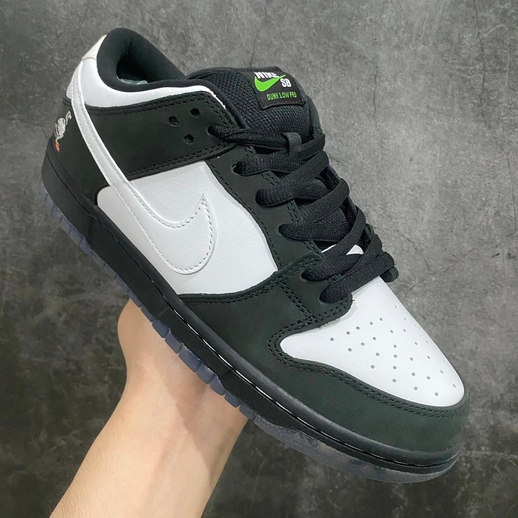Nikee Dunk's  Trav!s Scott