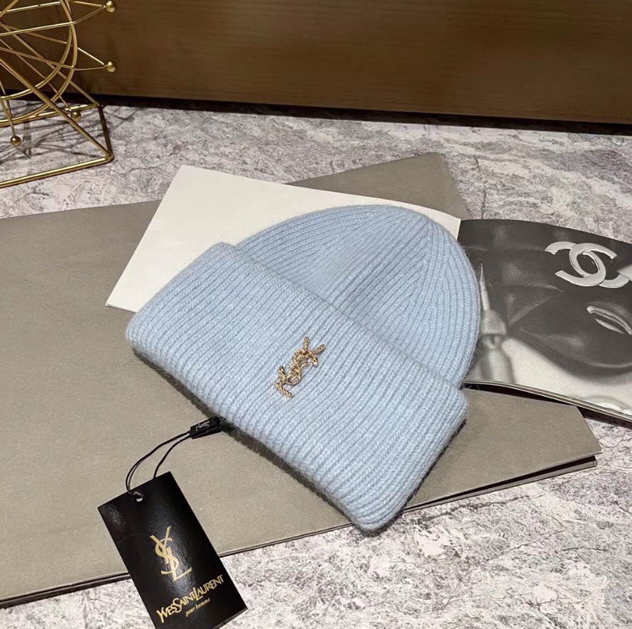 YS*  Beanie