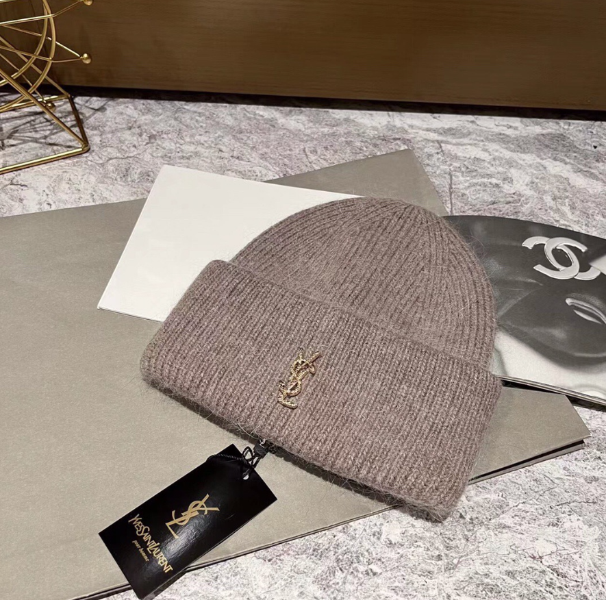 YS*  Beanie
