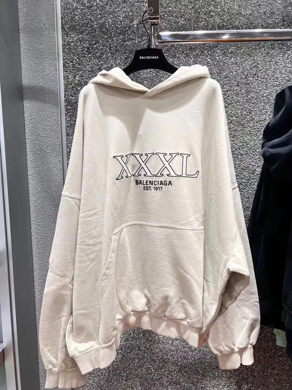 Balenci 3XL Hoodie