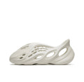 Yezy foam runners