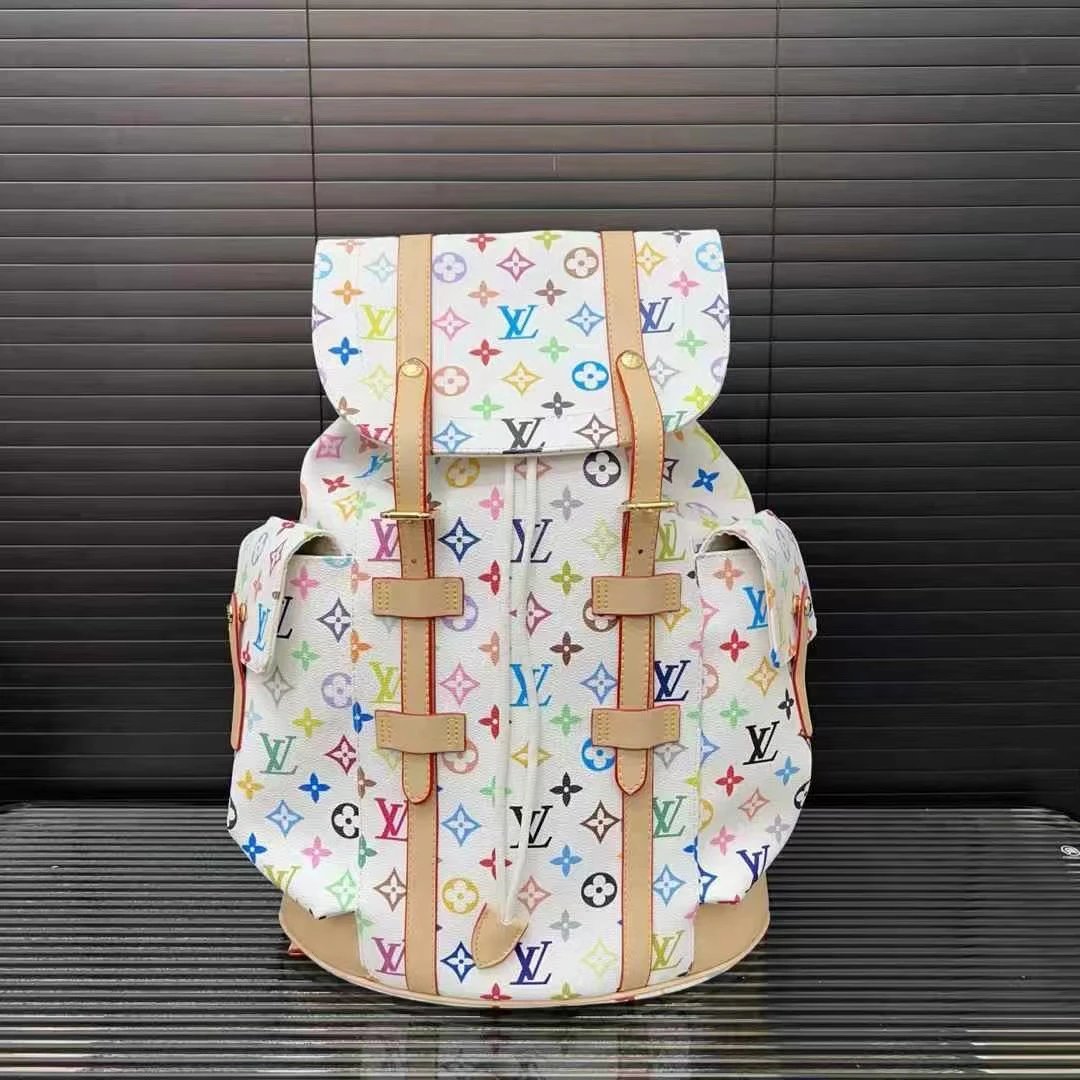 VL Christopher  Backpack
