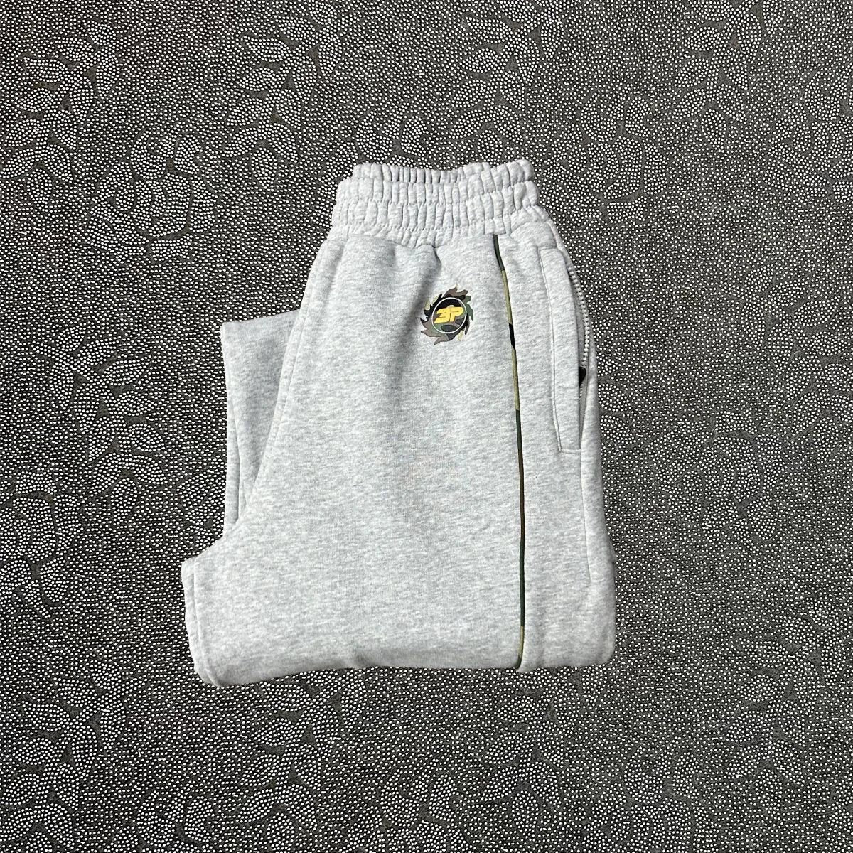 Br0ken Planet sweatpants