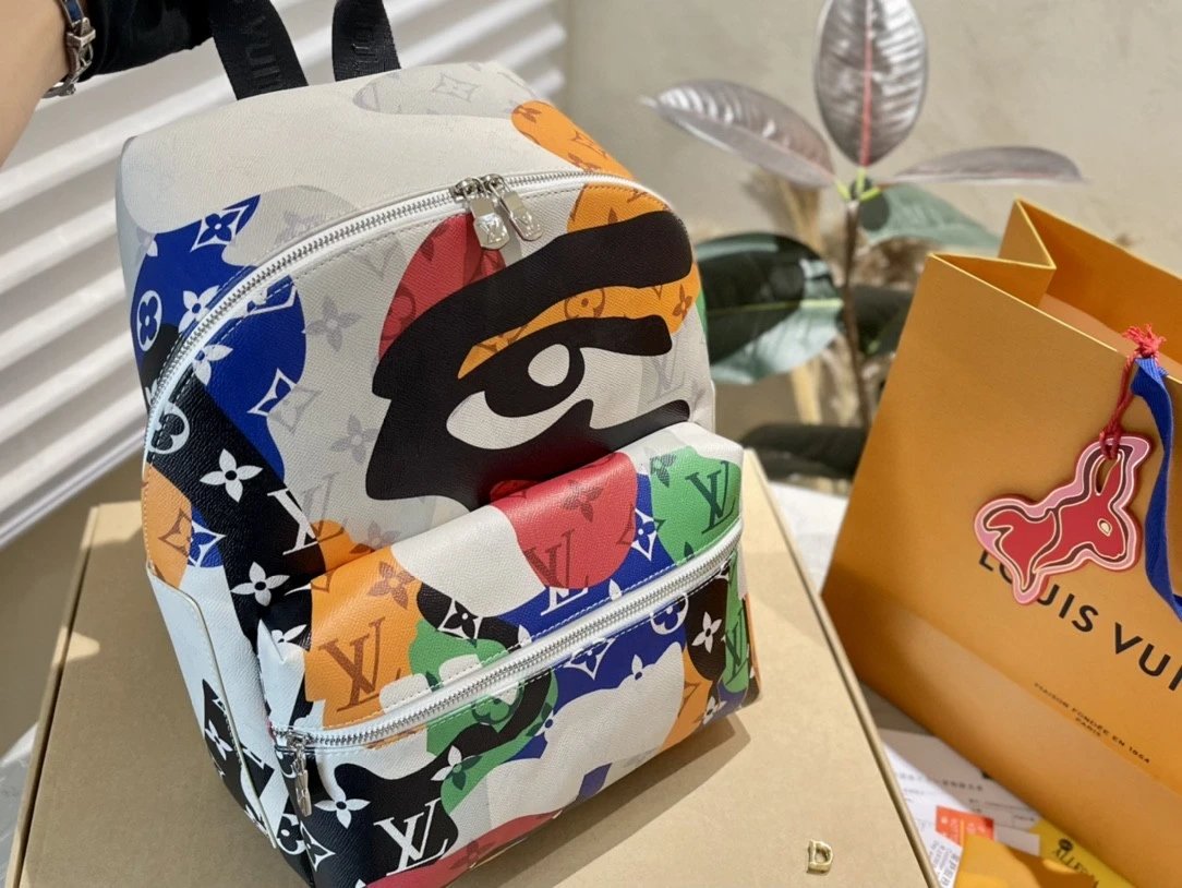 VL Monogram  Paint Backpack