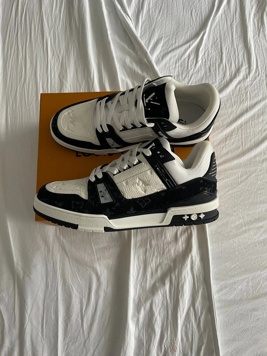 Vouis Luitton Trainers
